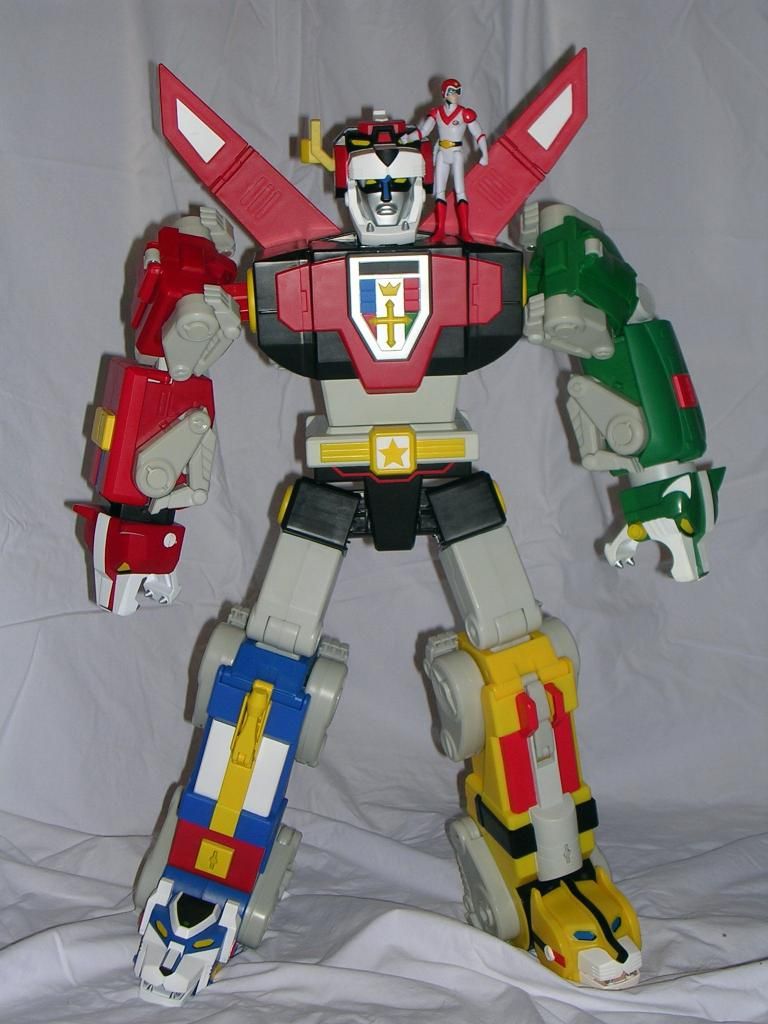 Matty Collector Club Lion Force Voltron by Mattel FigureFan Zero